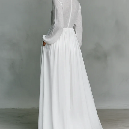 Clara Moretti | Vestido maxi minimalista de algodón y lino con cuello alto