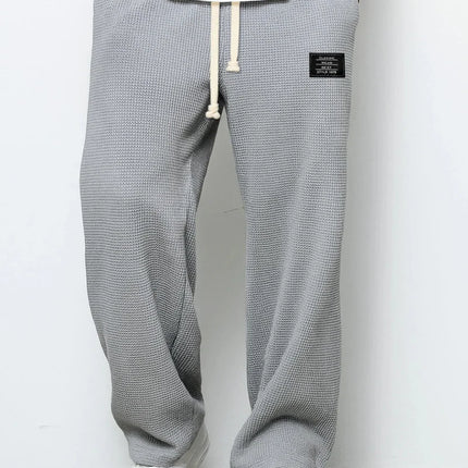 Clara Moretti | Pantalones cómodos de corte relajado